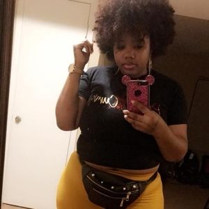 Meet your Posher, Jasmin